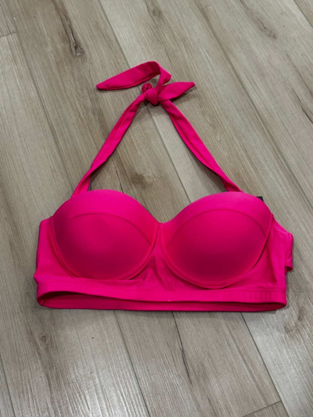 NWT Pink Halter Bikini Top XXL Molded Cups Supportive Swim Top